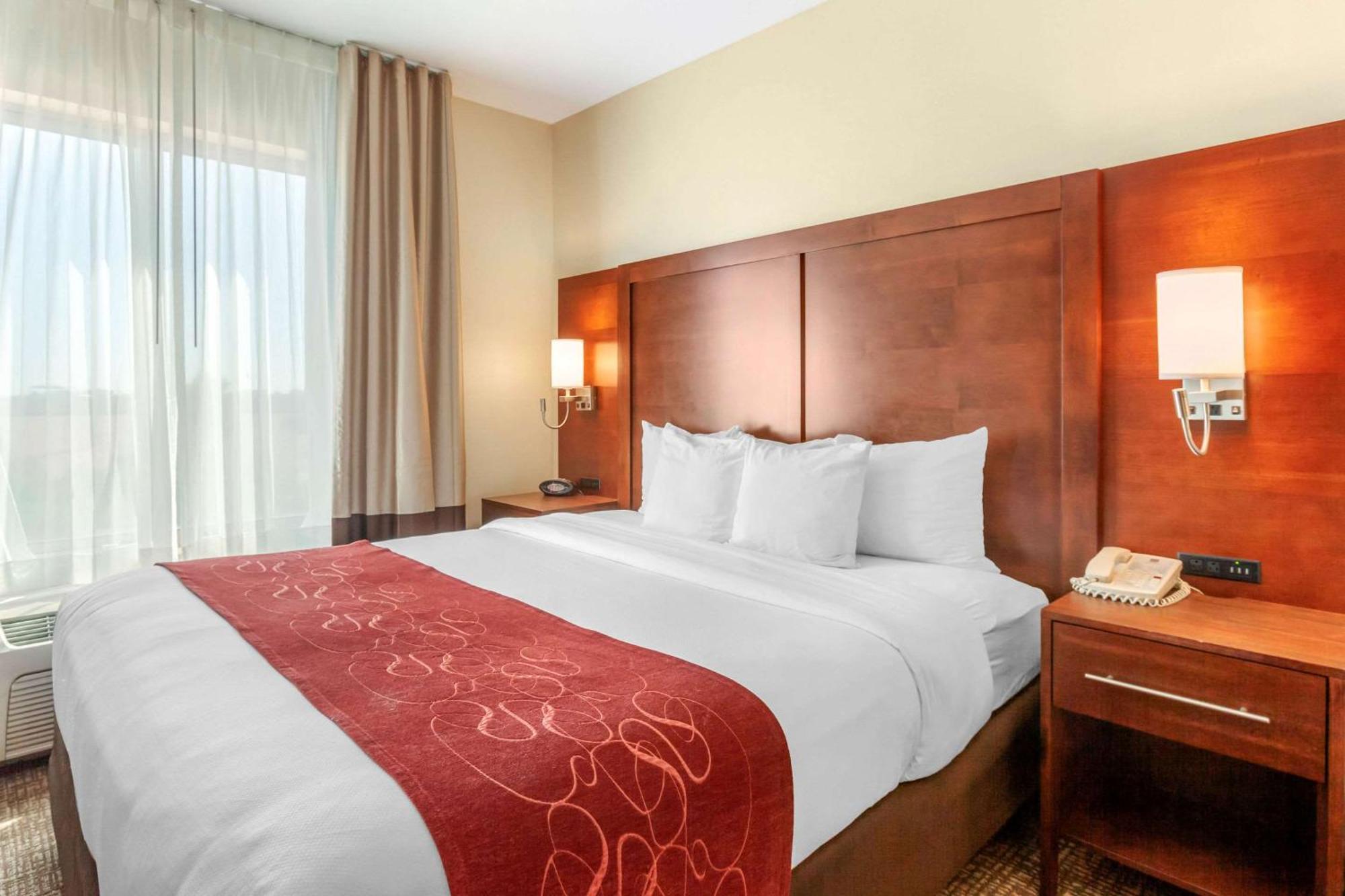 Comfort Suites Glendale - State Farm Stadium Area Buitenkant foto