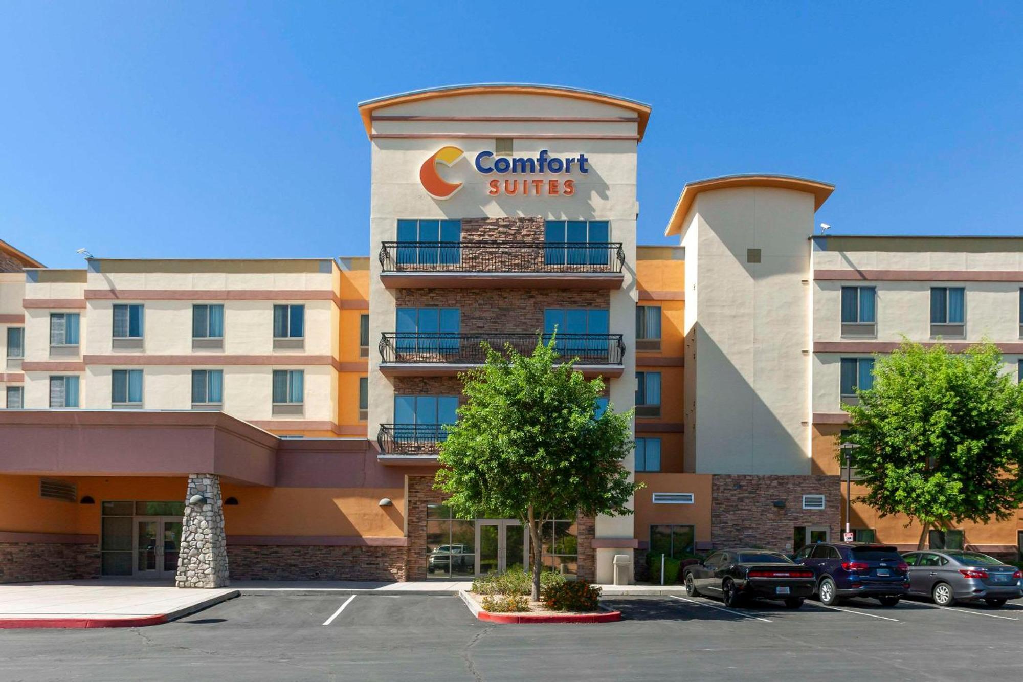 Comfort Suites Glendale - State Farm Stadium Area Buitenkant foto
